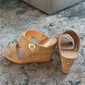 Tommy Hilfiger Women's Brown Wedge Sandals